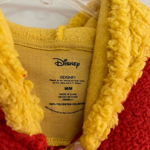 Winnie The Pooh Adult Hooded Pajama Sleepwear Full Zipper Pooh Bear NWT - Picture 5 of 8